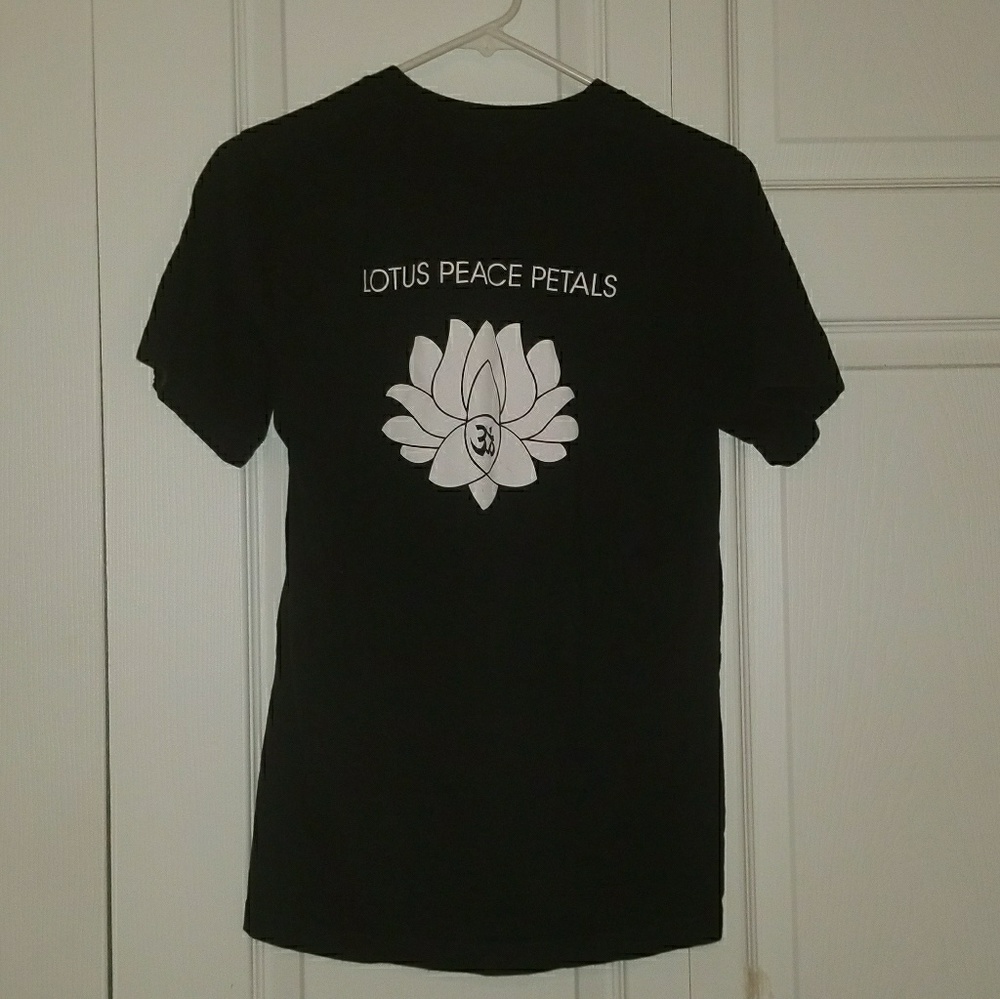 Alex and ani t-shirt
